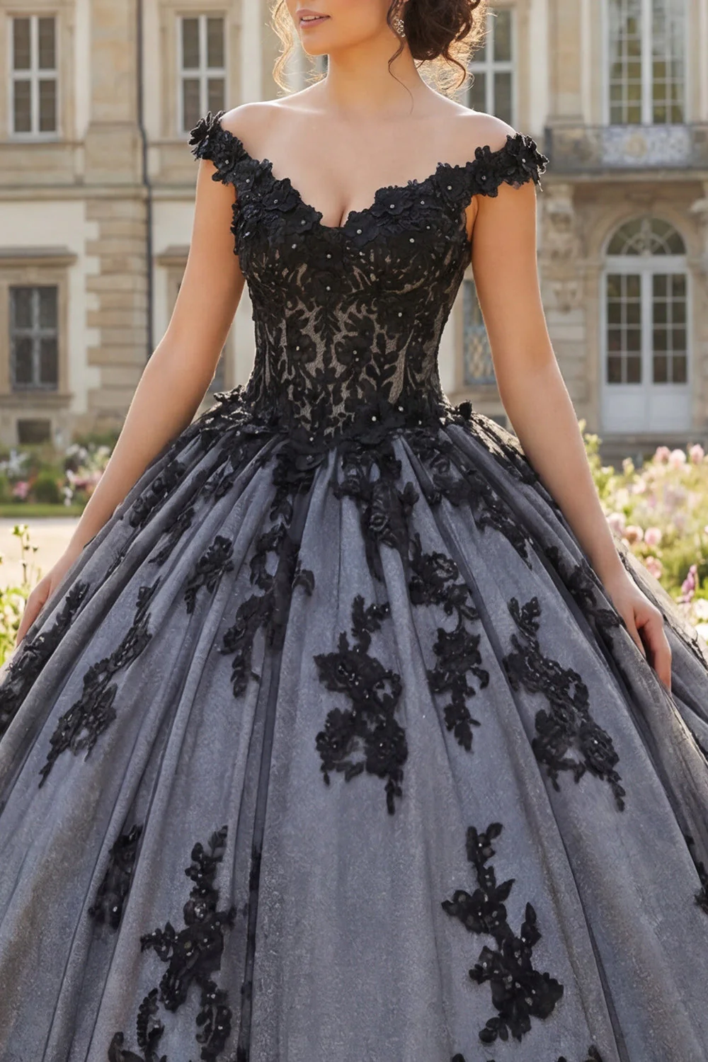balowa suknia z odkrytymi ramionami – aplikacjami na suknię Quinceanera - Image 3
