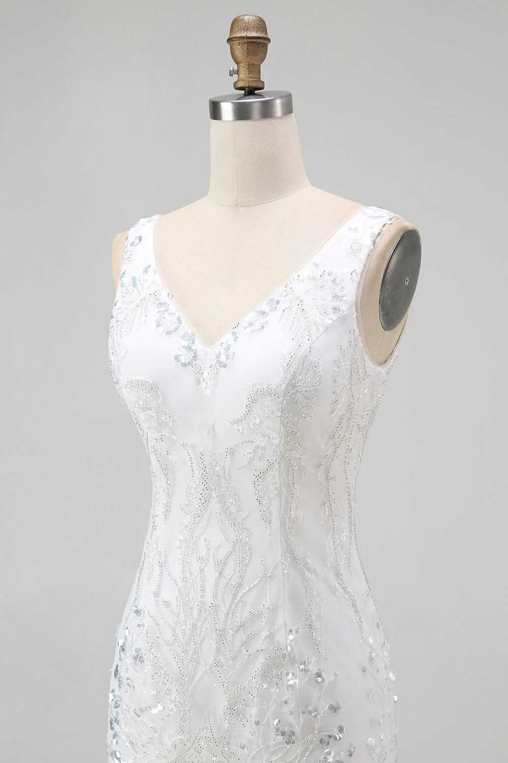 Biała cekinowa krótka sukienka bodycon na powrót do domu - Image 6