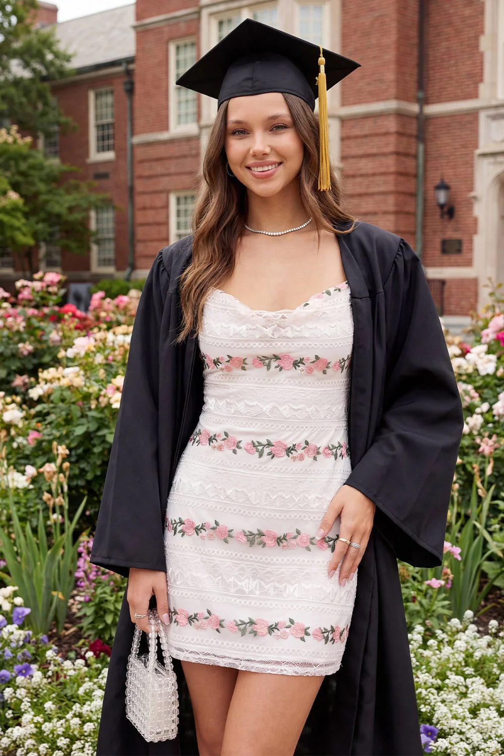 Biała koronkowa sukienka Falloral Bodycur Short Graduation Dress - Image 3