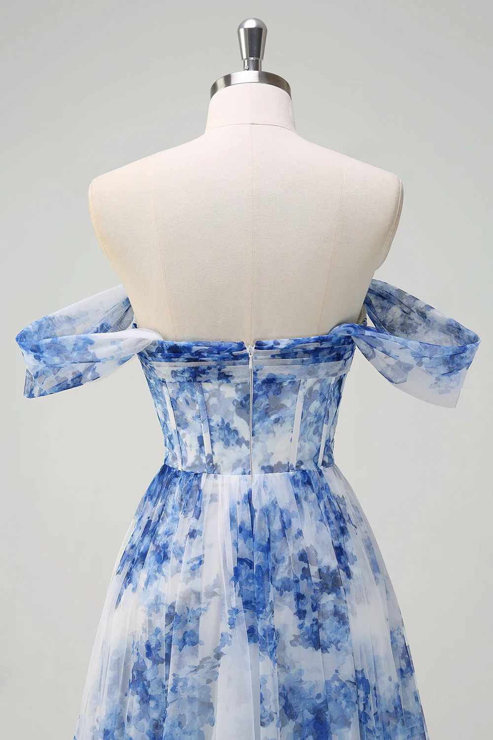 Biała Niebieska Sukienka Druhny Z Kwiatem Na Ramionach W Kształcie Litery A Z Rozcięciem - Image 5