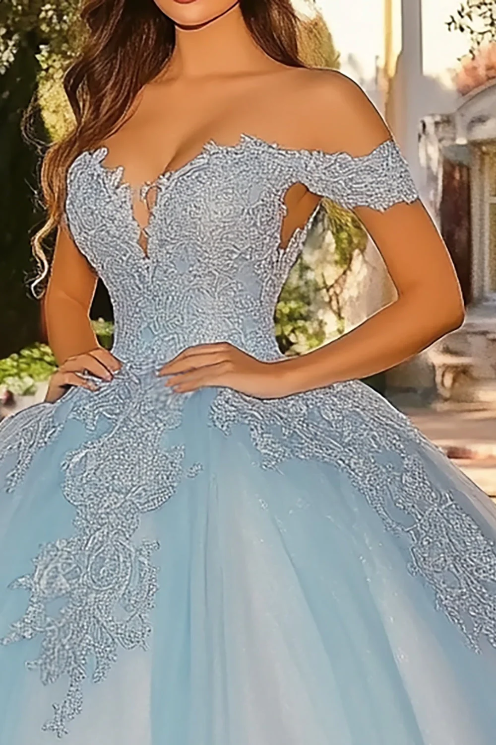 Błękitna sukienka z aplikacjami quinceanera z rękawami peleryny - Image 2