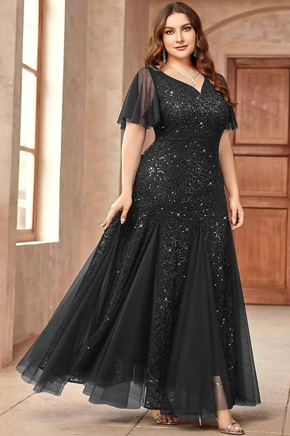 Błyszcząca Czarny Plus Size Tiulowe Długa Sukienki Na Wesele z Aplikacjami - Image 3