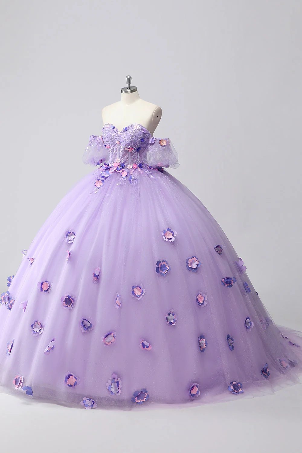 Błyszcząca liliowa suknia balowa z bufiastymi rękawami z bufiastymi rękawami Tiulowa sukienka Quinceanera z kwiatami 3D - Image 3