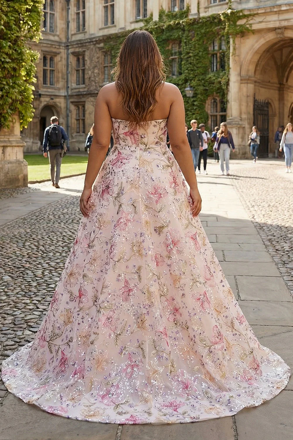 Błyszcząca, różowa, bezramiączkowa sukienka typu A-line z cekinami i długimi rozmiarami plus size - Image 2