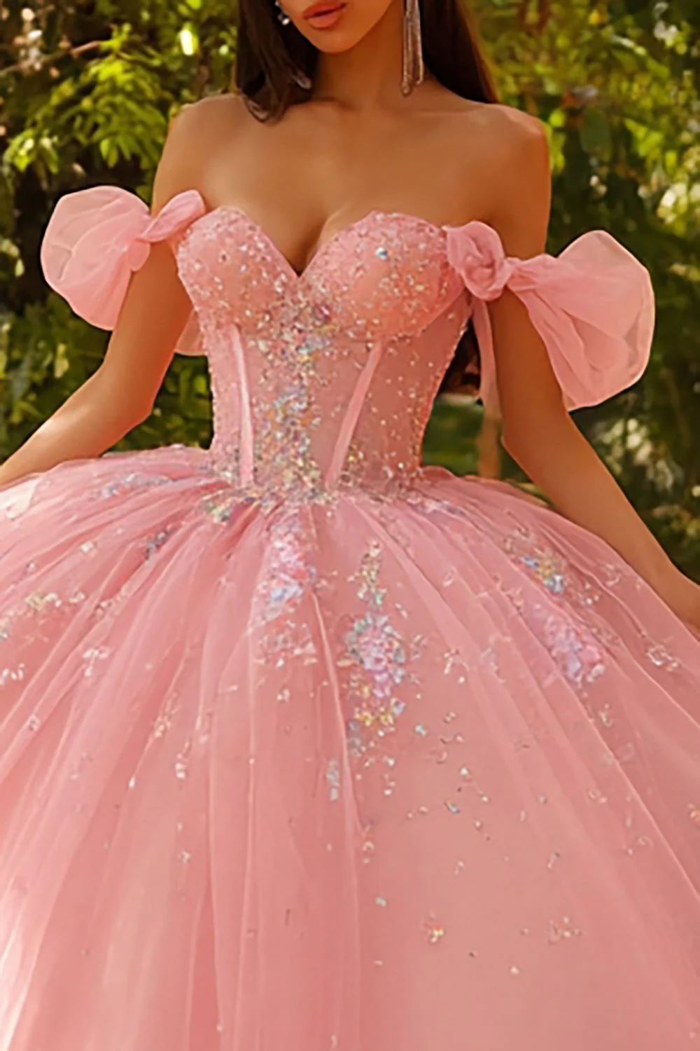 Błyszcząca różowa suknia balowa z odkrytymi ramionami na suknię Quinceanera - Image 2