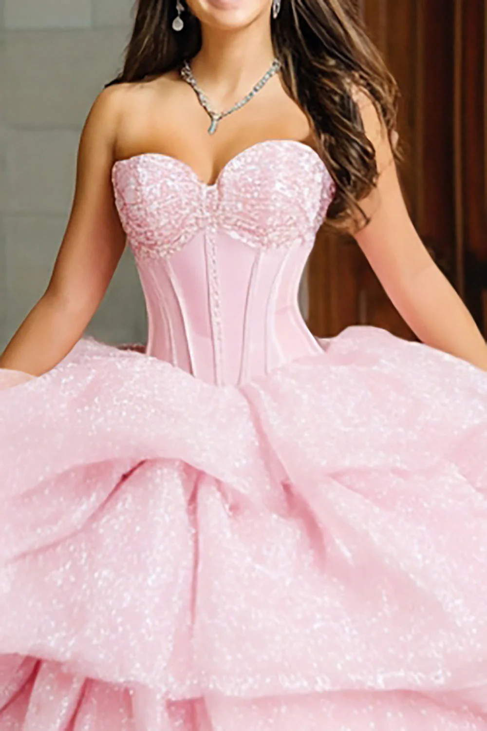 Błyszcząca sukienka z falbanami na falbanie bez ramiączek i Quinceanera - Image 2