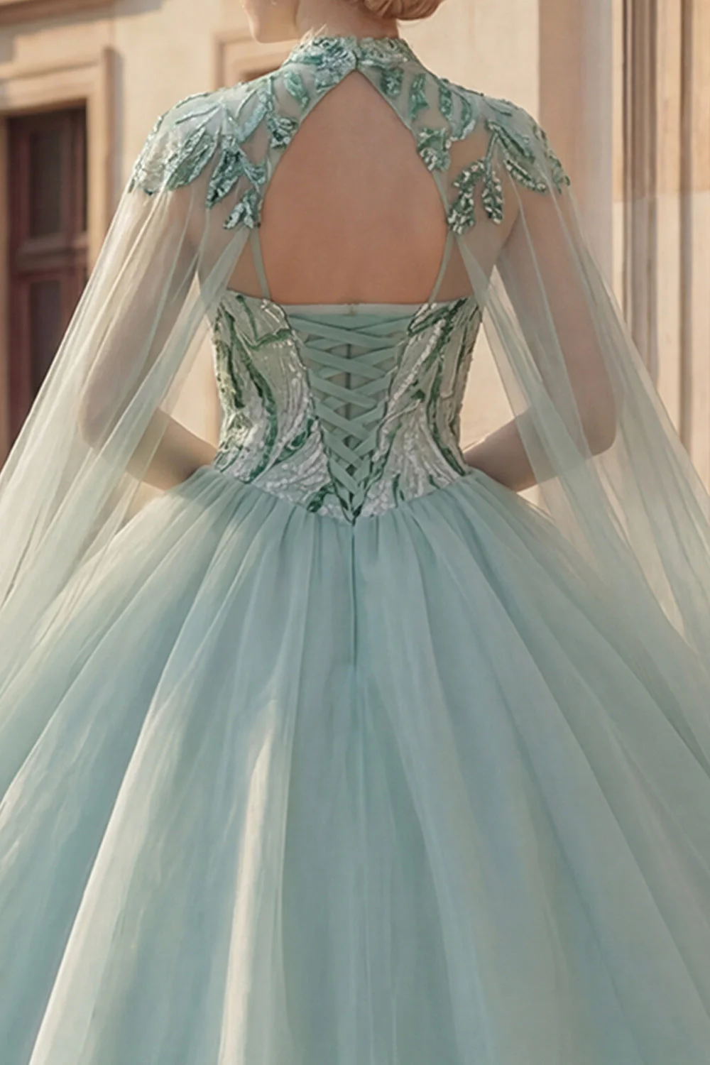 Błyszcząca suknia balowa Sweetheart cekiny z miętową zieloną sukienką Quinceanera z peleryną - Image 4