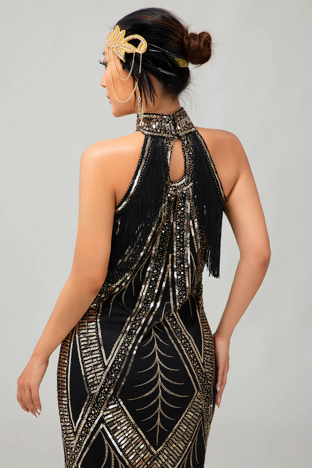 Bodycon Halter Złota Cekinowa Sukienka 1920 Z Frędzlami - Image 7