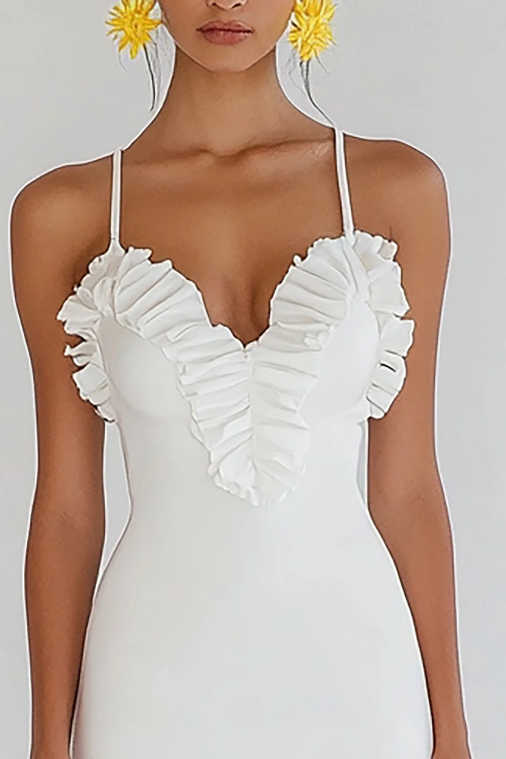 Bodycon Satynowa Biała Sukienka Z Falbankami - Image 2