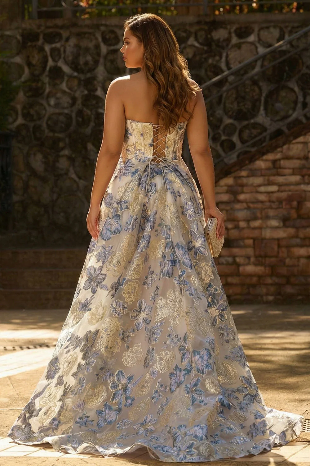 Brukatowy gorset z brokatu w kolorze Dusty Blue, kwiatowy bez ramiączek – długa suknia na bal plus size z rozcięciem - Image 2