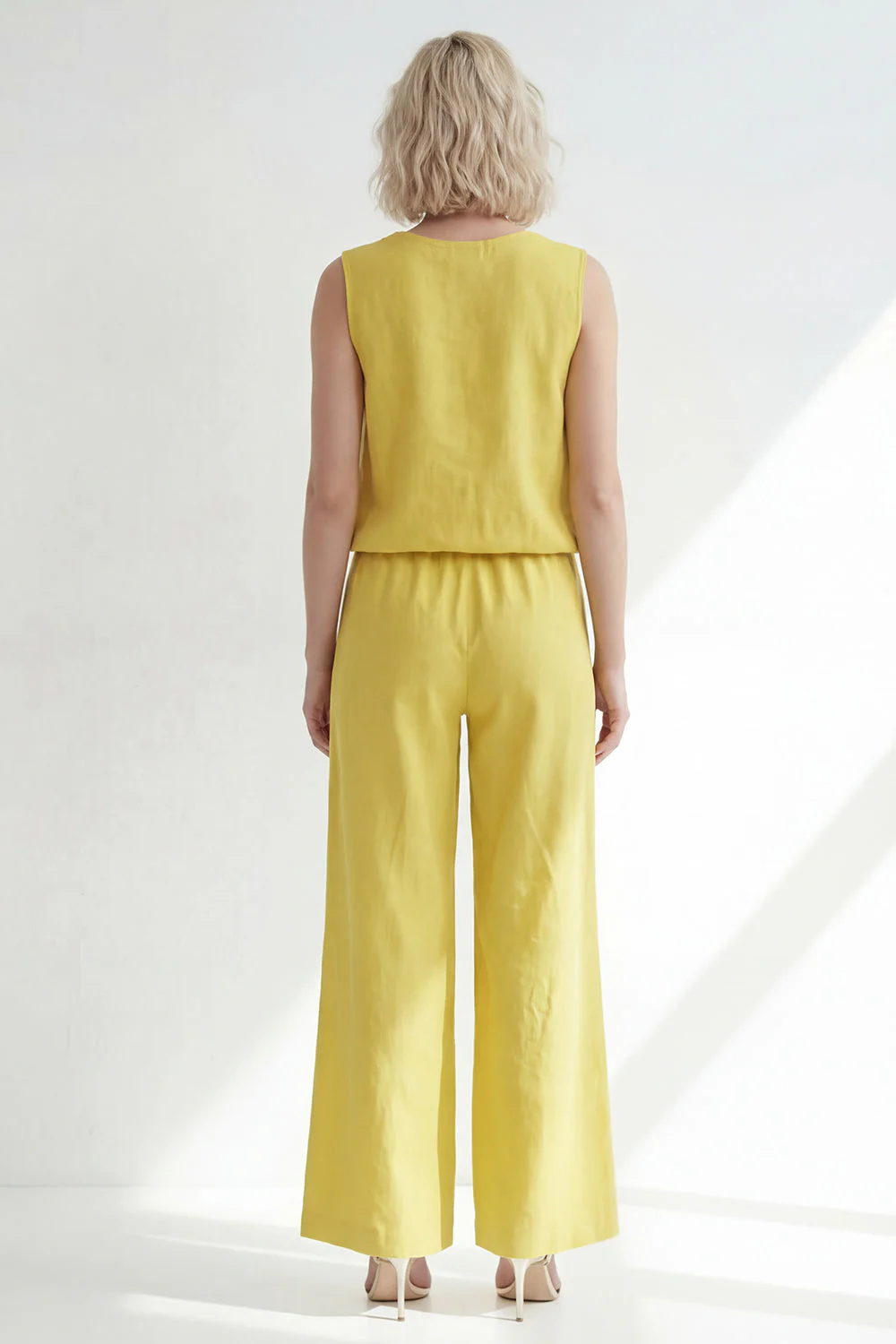 Butter Yellow z dekoltem w serek Slim Fit długi damski garnitur z paskiem - Image 2