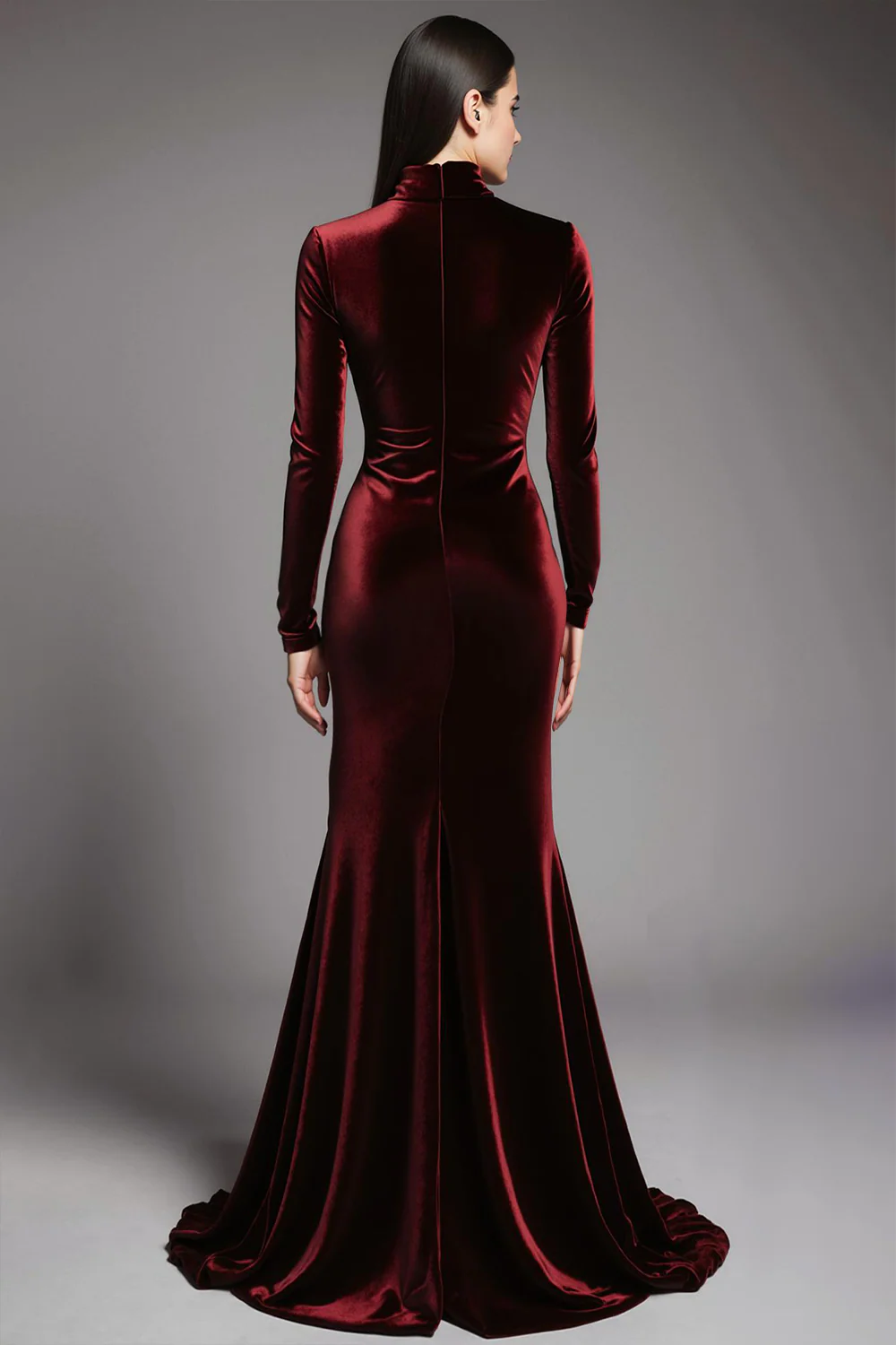 Cabernet Velvet z wysokim kołnierzem i pociągiem z rękawami - Image 2