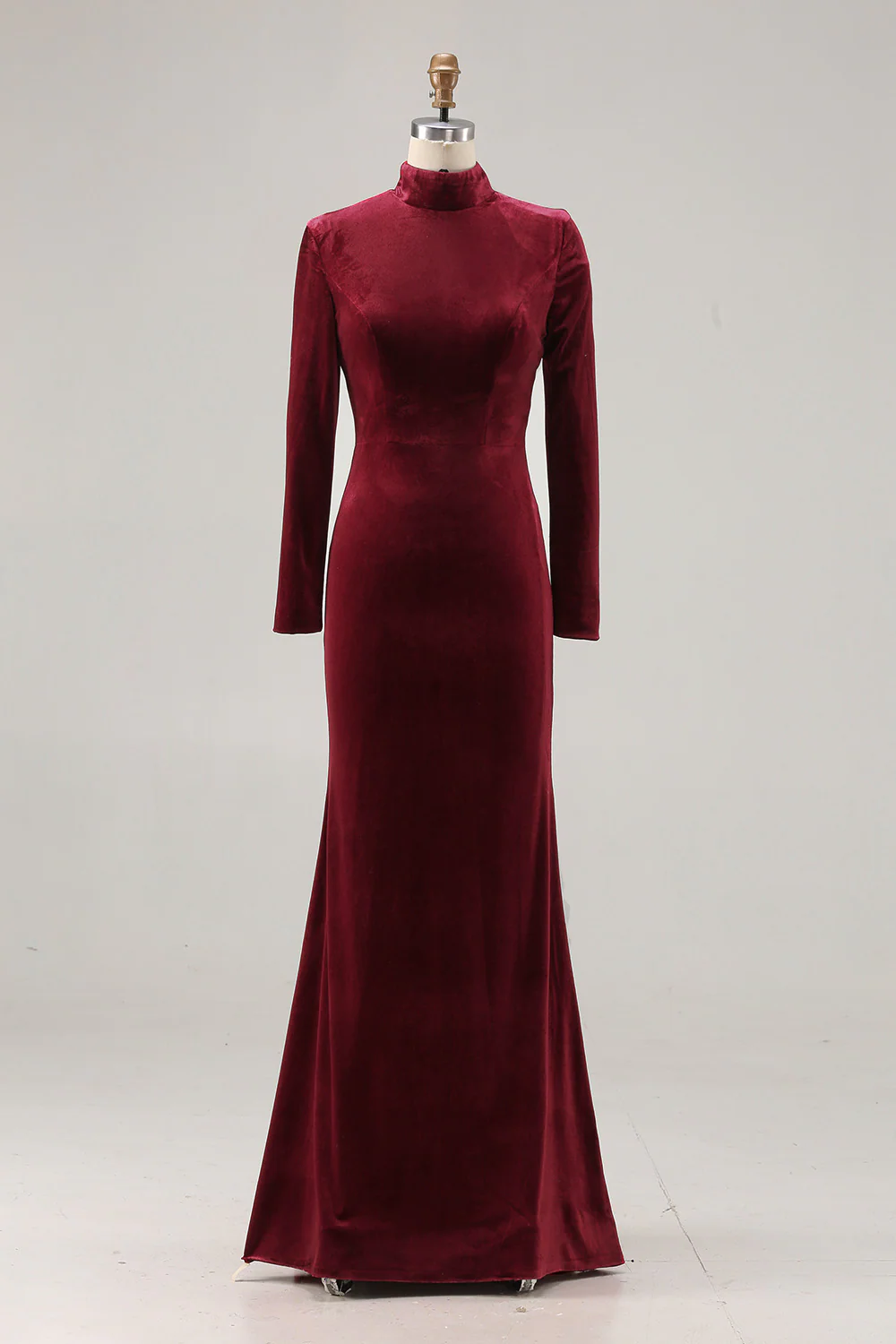 Cabernet Velvet z wysokim kołnierzem i pociągiem z rękawami - Image 4