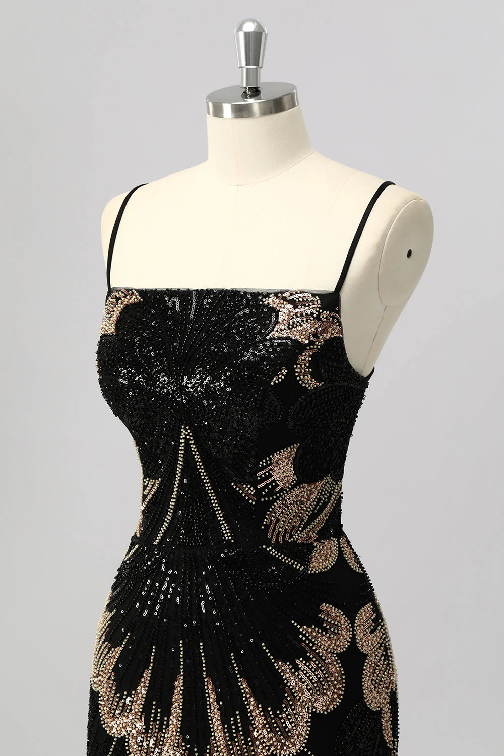 cekinowa krótka sukienka bodycon z koronką na plecach - Image 6