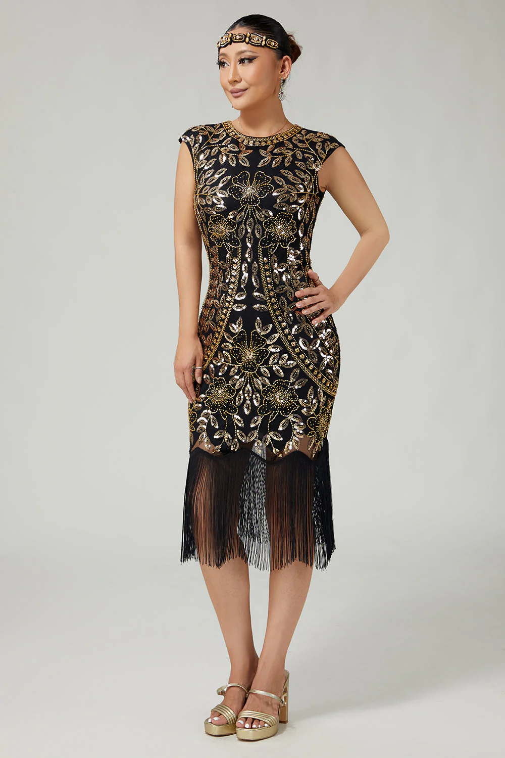 Cekinowa sukienka bodycon z frędzlami w kolorze czarnym złotym z 1920 roku - Image 7