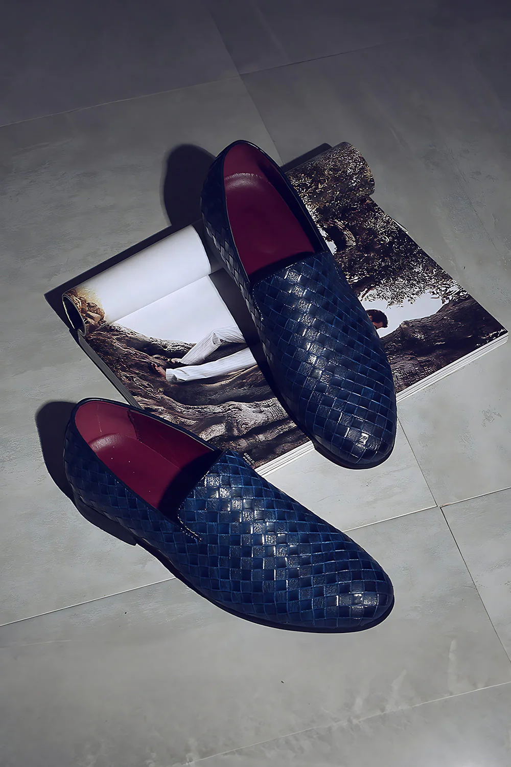 Czarne, casualowe skórzane męskie buty typu slip-on - Image 3