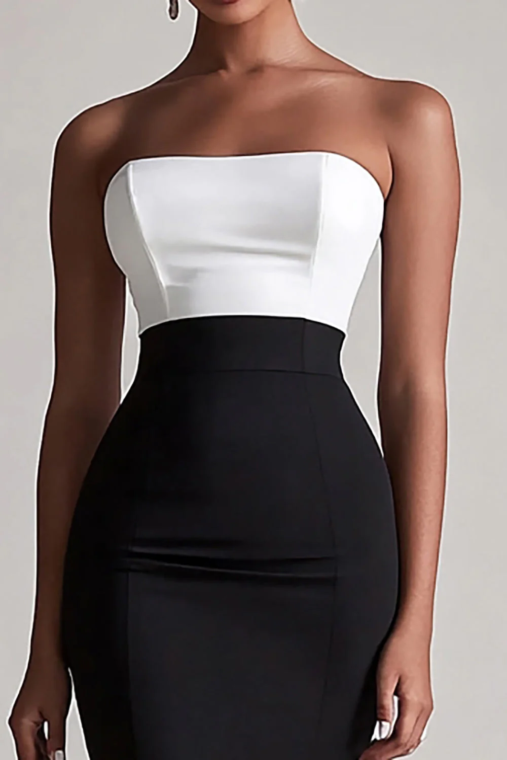 Czarno-biała satynowa sukienka koktajlowa bodycon midi bez ramiączek - Image 2