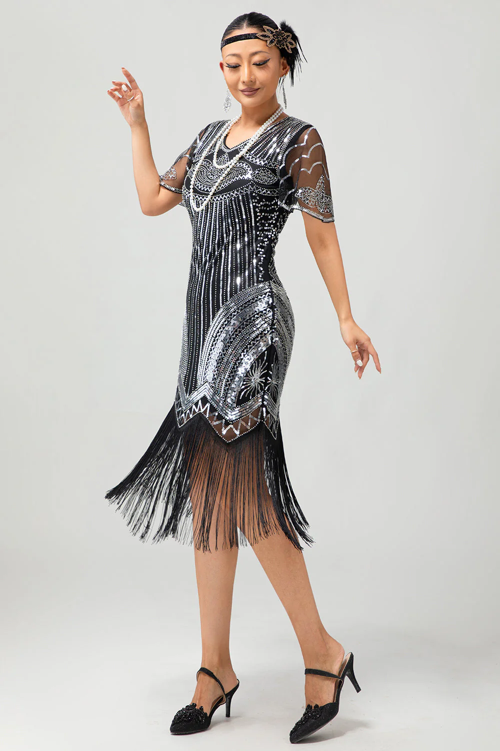 Czarno-srebrna cekinowa sukienka z dekoltem w szpic Bodycon 1920s z frędzlami - Image 4