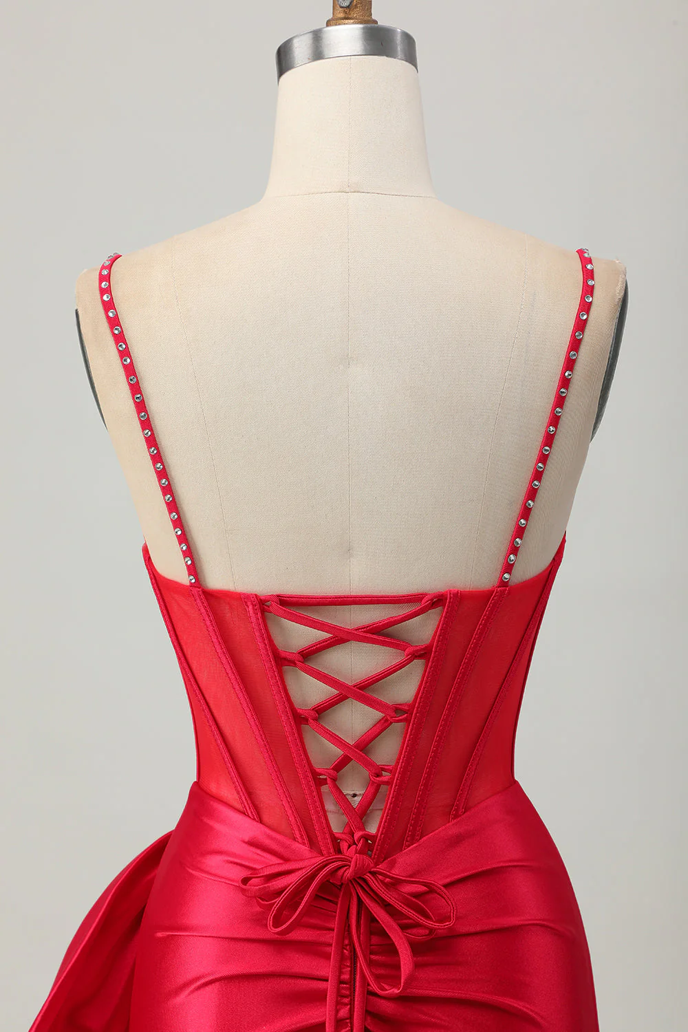 Czerwony gorset bodycon z marszczeniami i koralikami krótka sukienka na powrót do domu z kokardą - Image 6