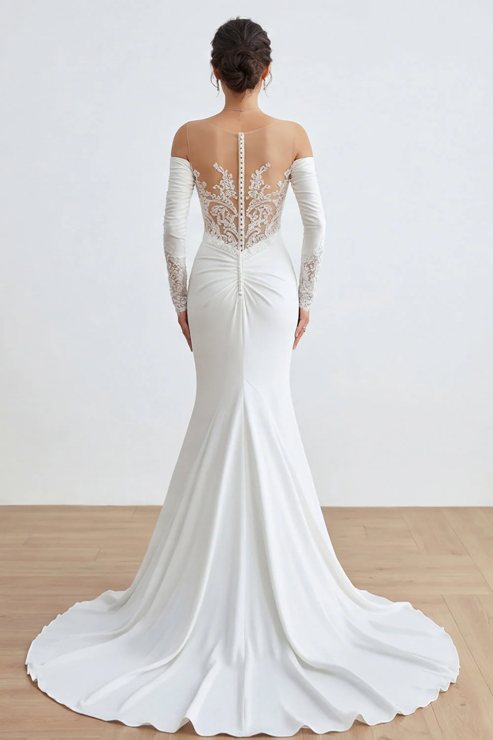 Długa suknia ślubna z marszczami i aplikacjami Ivory Sweetheart Mermaid - Image 2