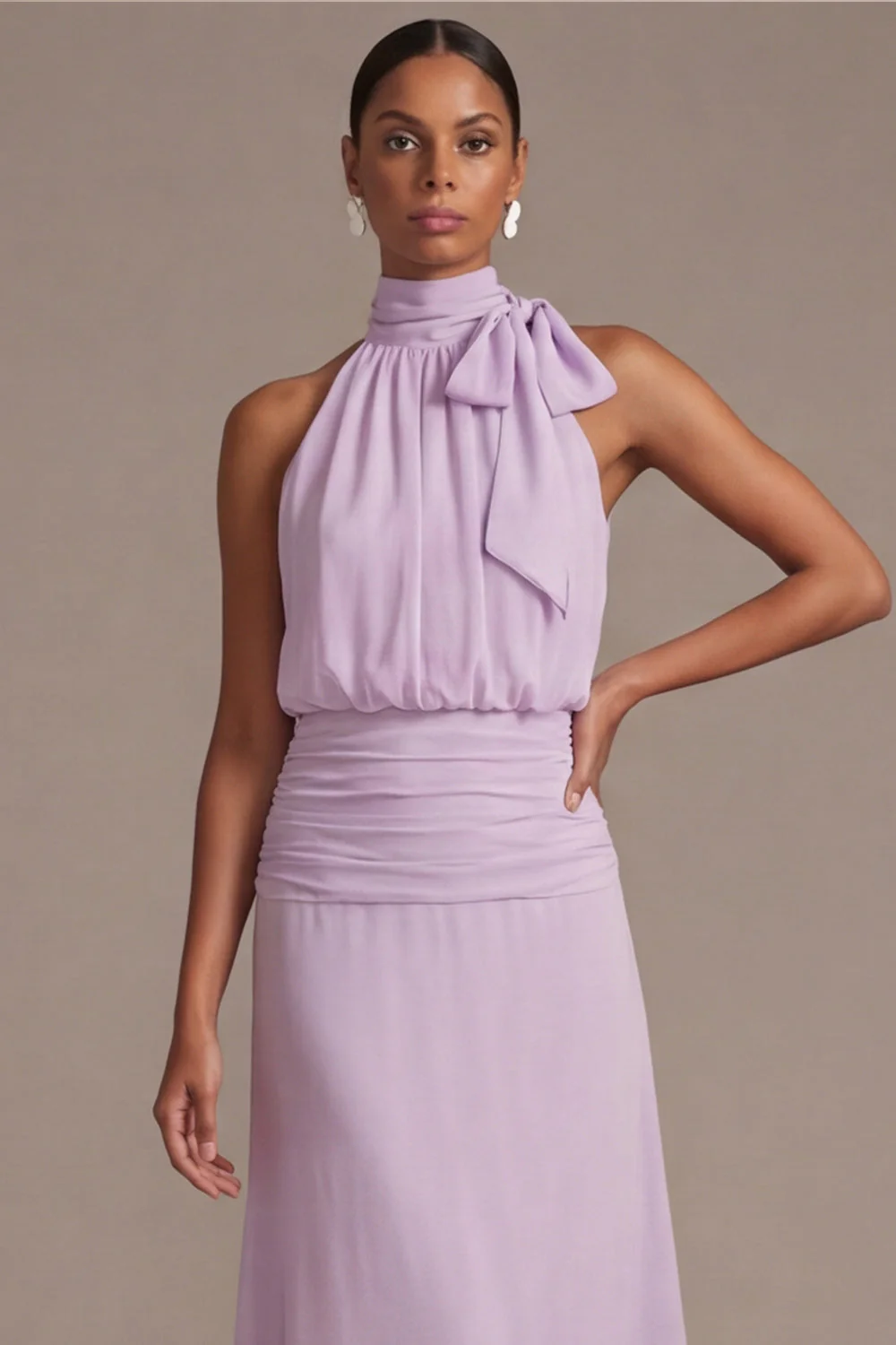 Dusty Rose Floral – długa linia sukienka gościnna z kokardą - Image 4