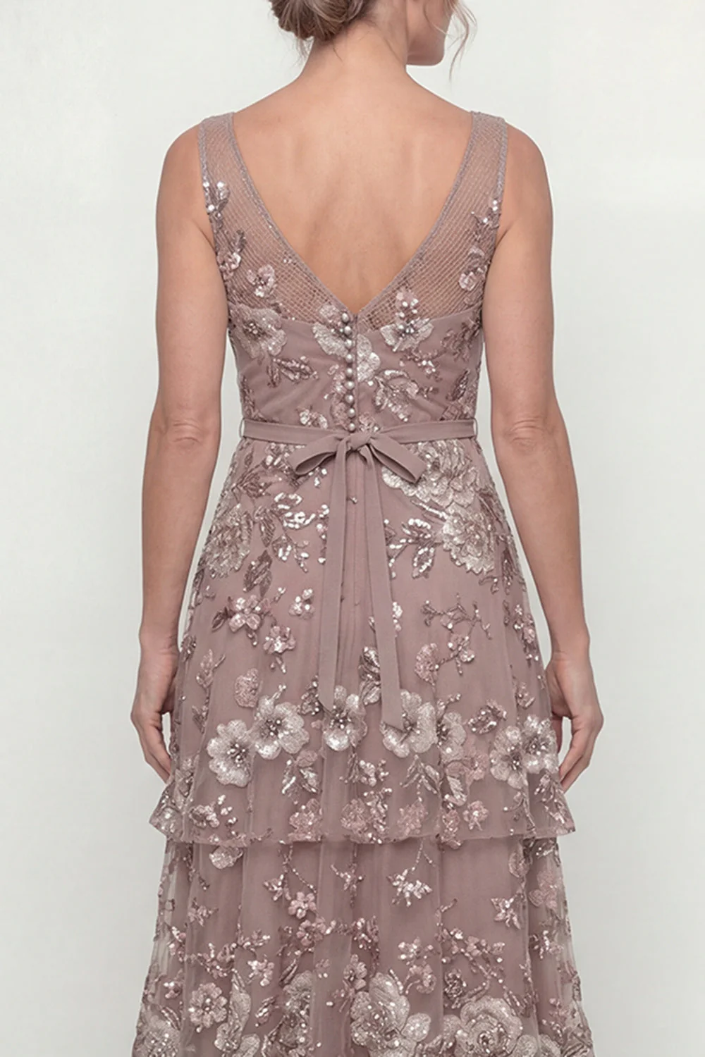 Dusty Rose Flower – długa sukienka matki panny młodej z falbanami i cekinami - Image 5