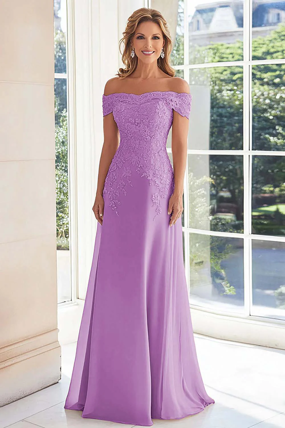 Elegancka Taupe Off Off Shoulder Szyfonowa Pochwa Długa Matka Panny Młodej z Koronkowymi Aplikacjami - Image 14