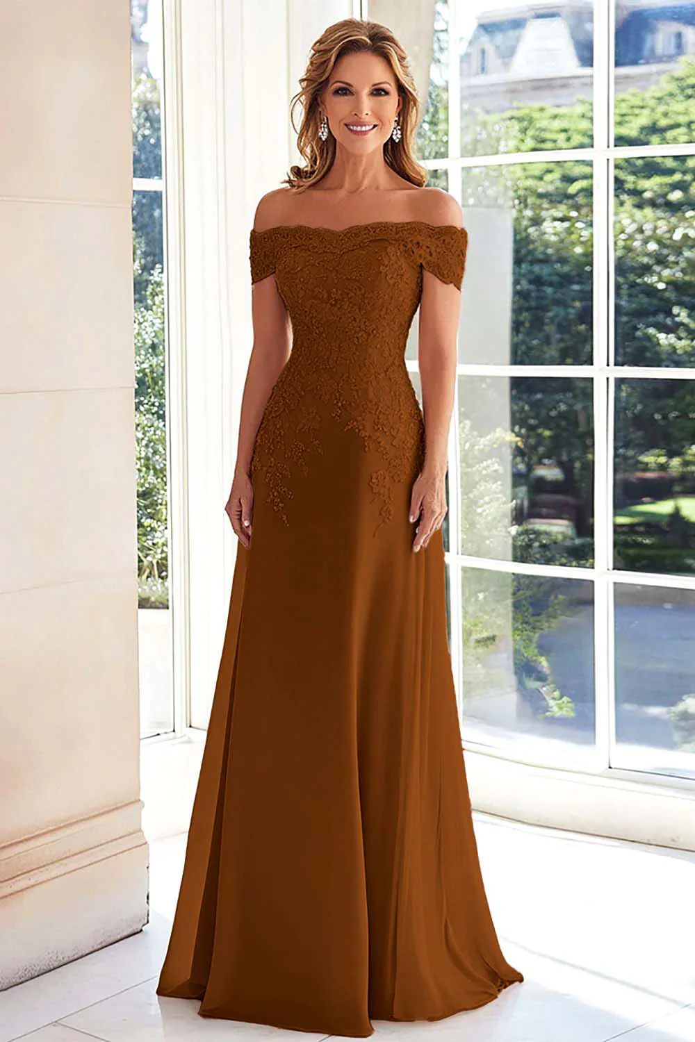 Elegancka Taupe Off Off Shoulder Szyfonowa Pochwa Długa Matka Panny Młodej z Koronkowymi Aplikacjami - Image 7