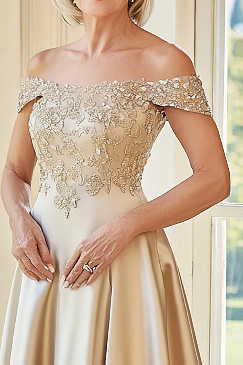 Elegancki szampan z ramion matowa satyna w kształcie litery A długa matka panny młodej z haftem - Image 2