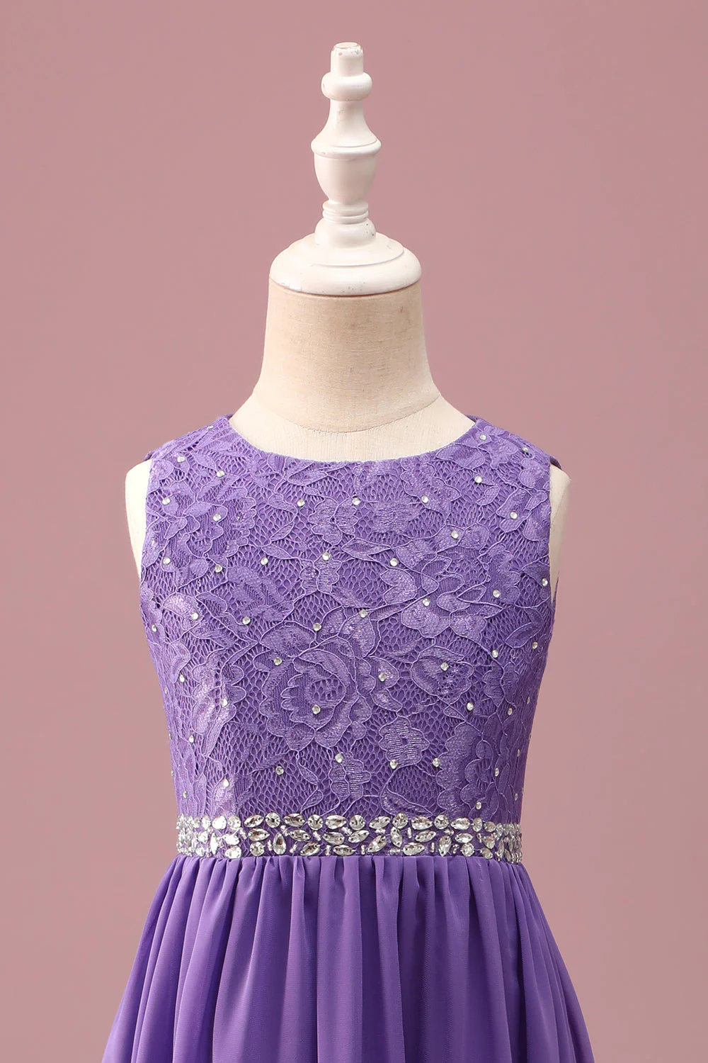 Fioletowa koronka A Line Okrągły dekolt Krótka sukienka dla druhen z paskiem z kryształu górskiego - Image 4