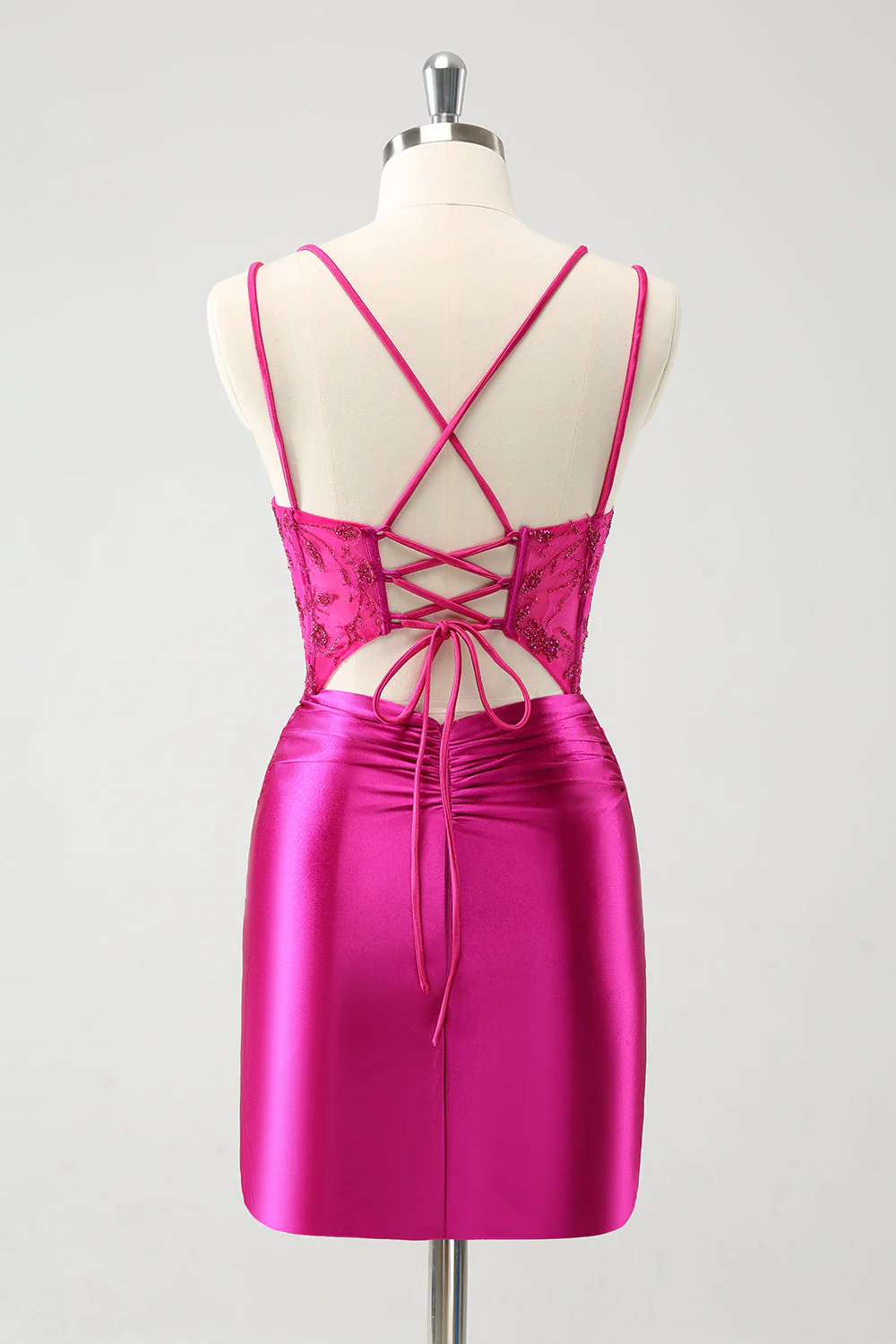 Fuksja Bodycon Spaghetti Ramiączka Koraliki Satynowa Krótka Sukienka Na Powrót Do Domu - Image 2