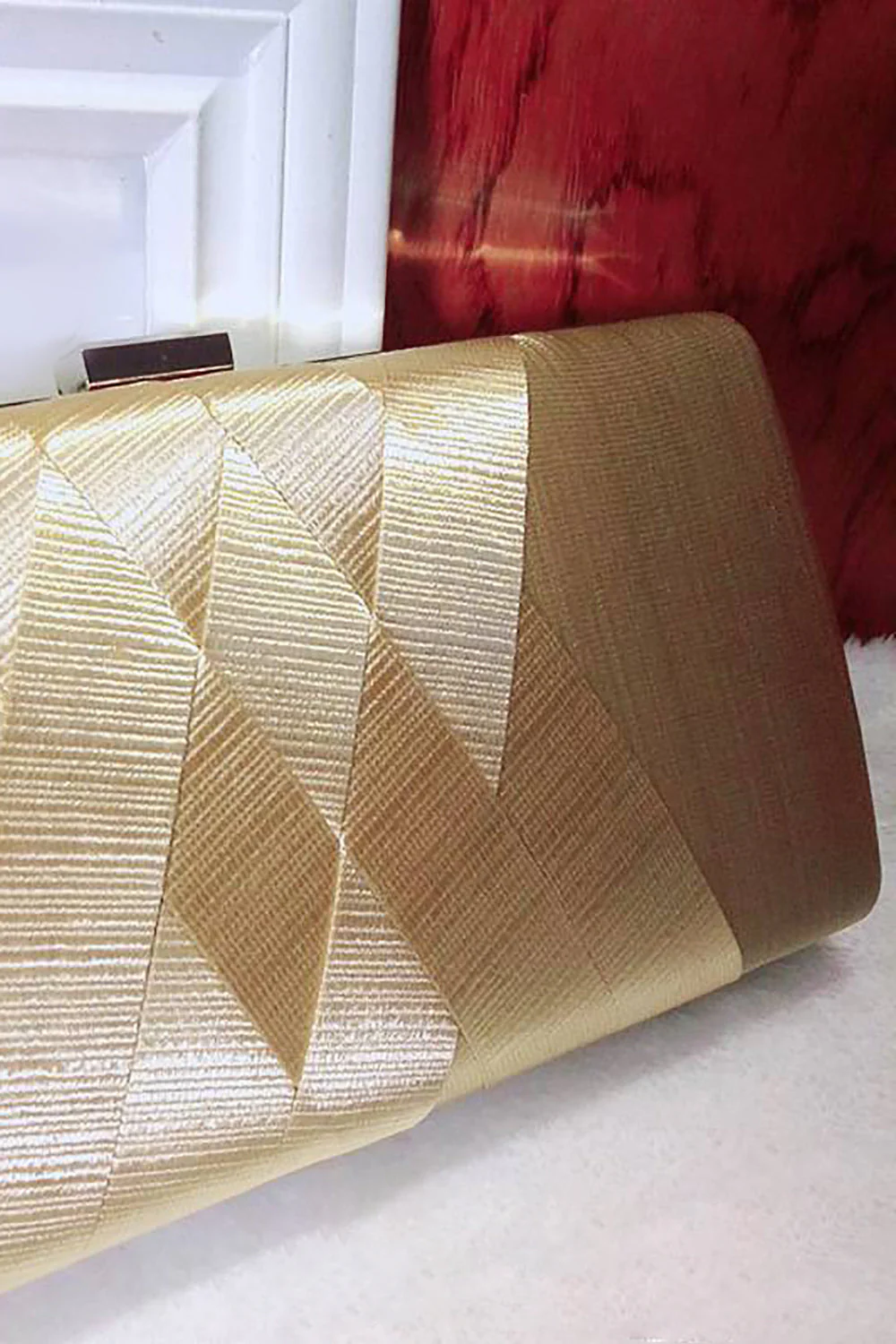 Golden Glitter Evening Clutch Bag z frędzlami - Image 3