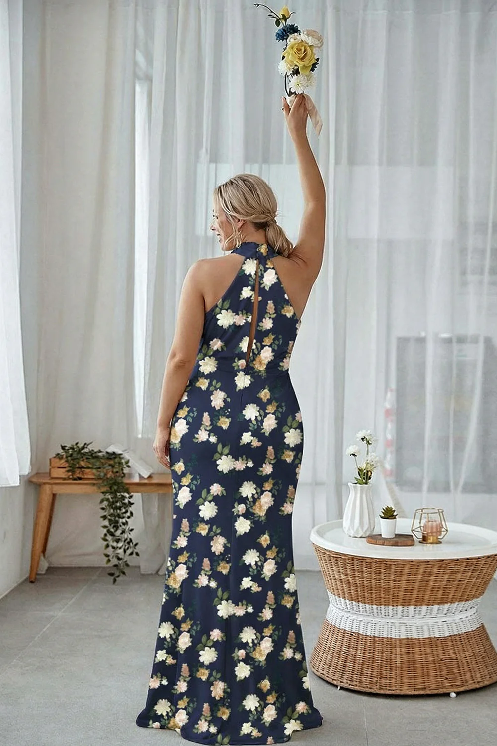 Granatowa Bloom Płaszczowa Halter Neck Satynowa Długa Sukienka Druhny - Image 4
