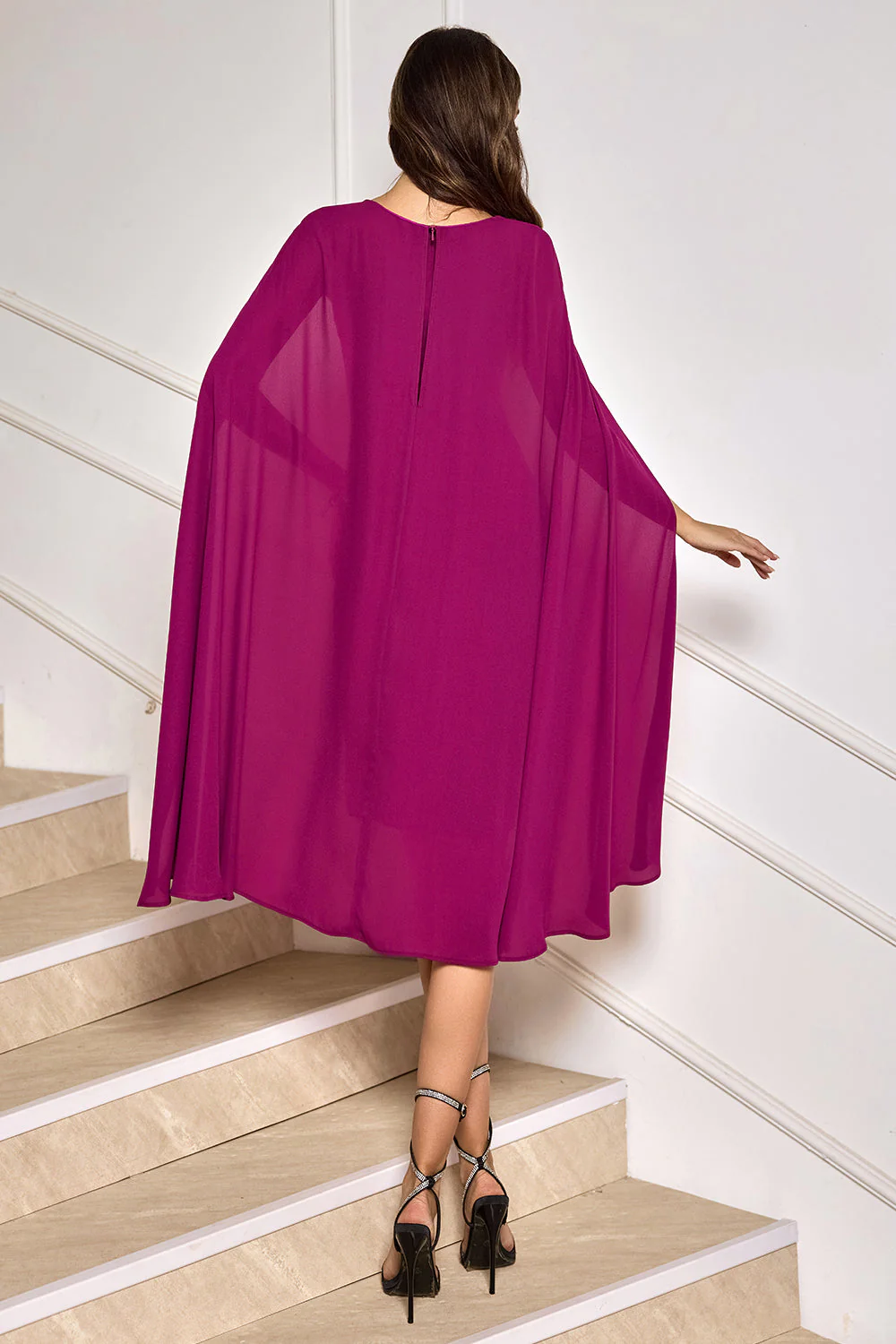 Grape Bodycon Midi Sukienka koktajlowa z rękawami w pelerynie - Image 2