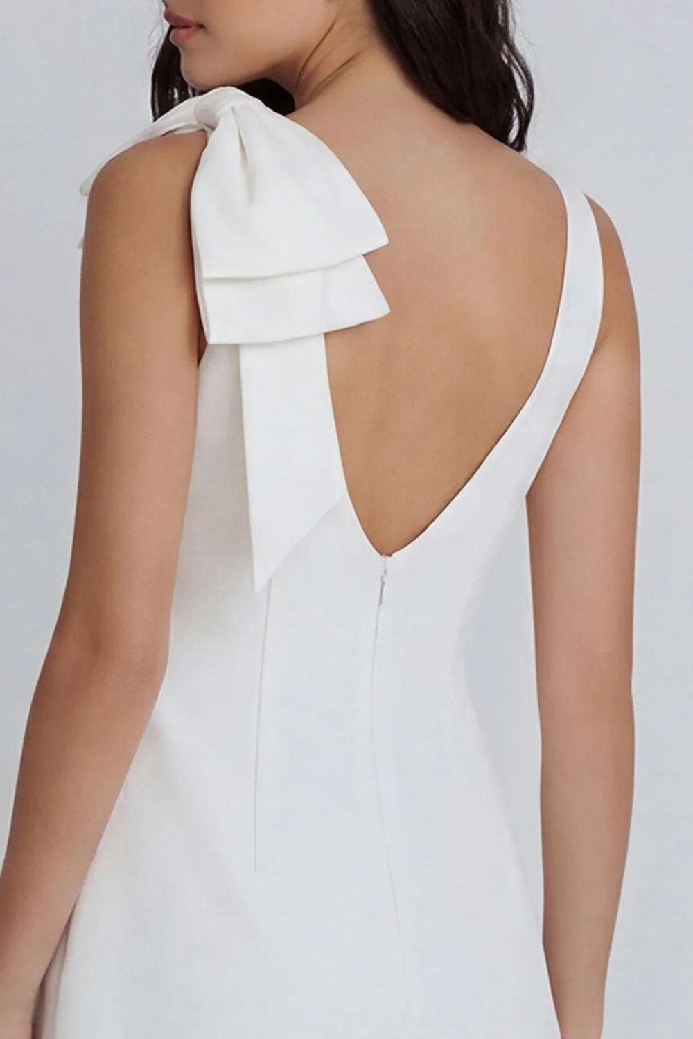 Ivory Bodycon Round-Line, marszczona mini sukienka z kokardą - Image 4