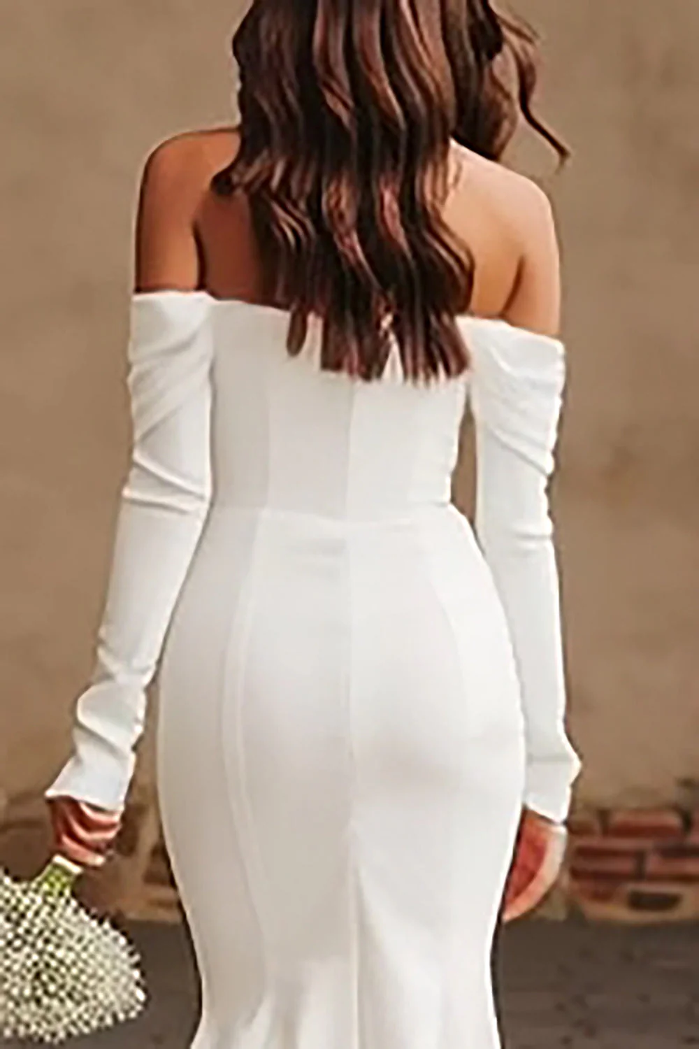 Ivory Mermaid Off The Shoulder Suknia ślubna z długimi rękawami i rozcięciem - Image 4