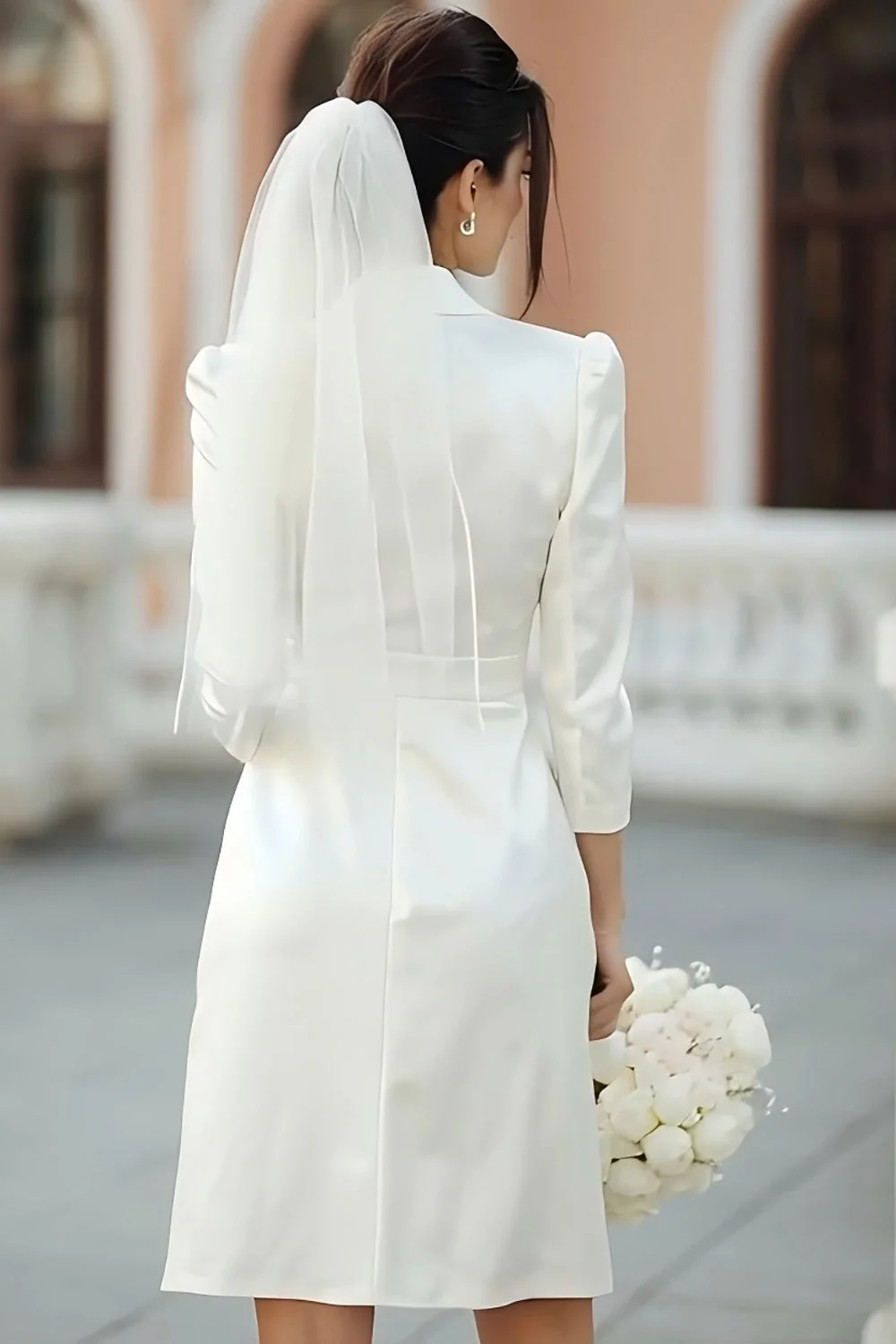 Ivory Peak Lapel Sukienka zaręczynowa Midi z rozcięciem - Image 2
