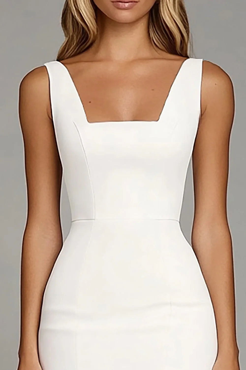 Ivory Satin Bodycon Krótka Sukienka Robocza Z Falbankami - Image 2