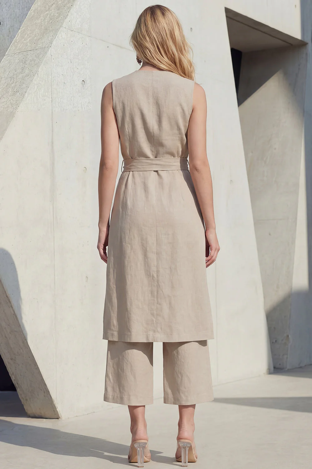 Khaki bodycon z rozcięciem midi z rozcięciem w kształcie khaki i paskiem - Image 2