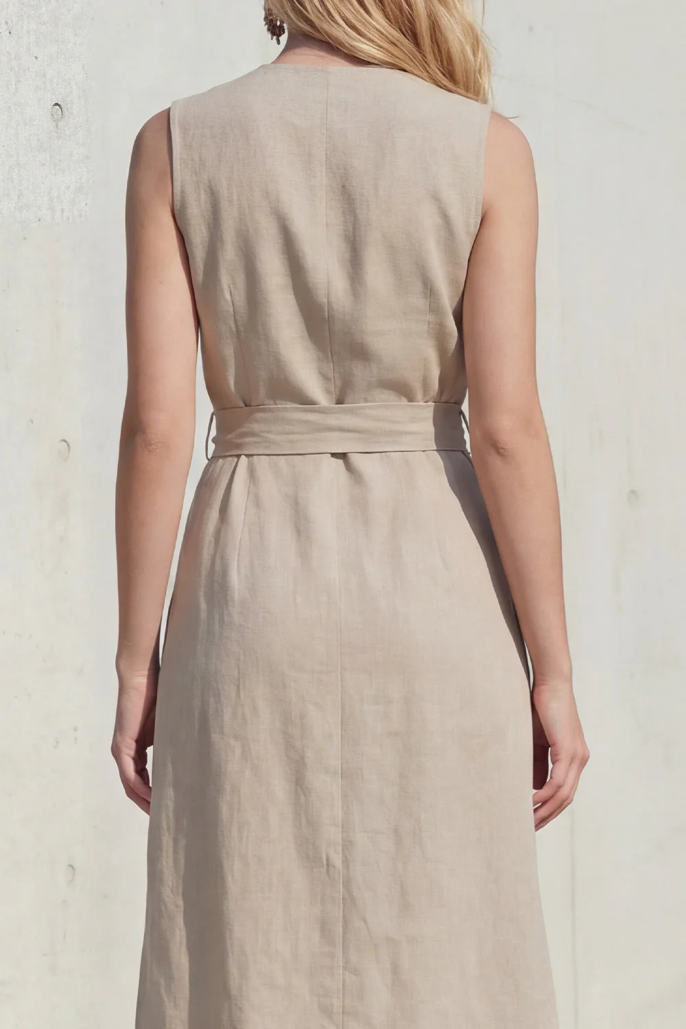 Khaki bodycon z rozcięciem midi z rozcięciem w kształcie khaki i paskiem - Image 4