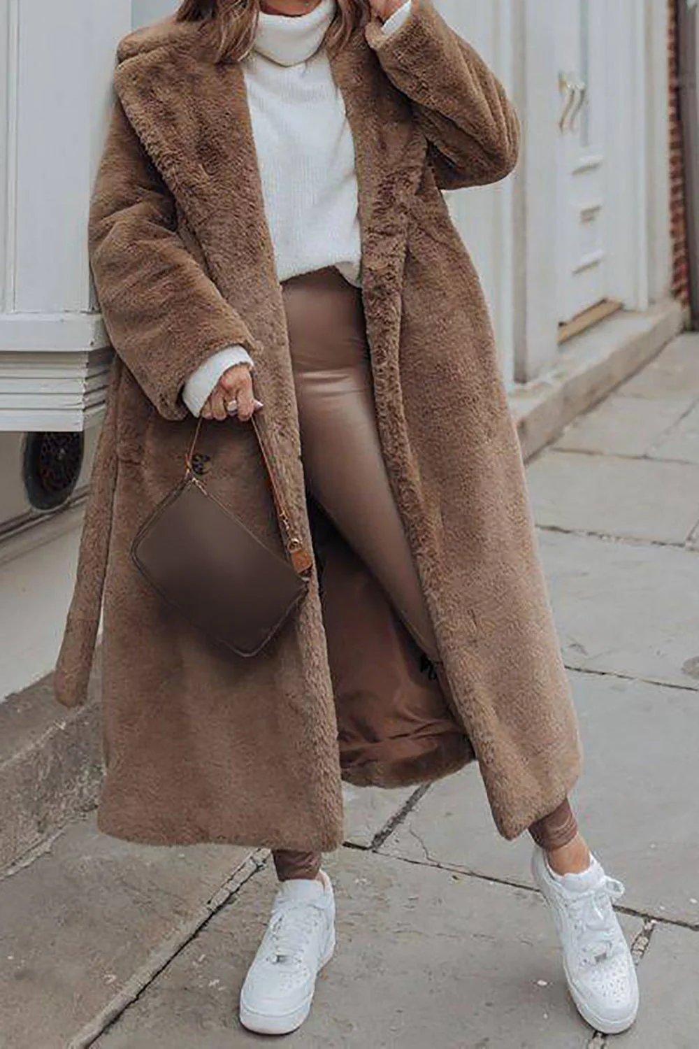 Khaki Faux Fur Shearling Długi Otwarty Przód Płaszcz Z Paskiem - Image 3