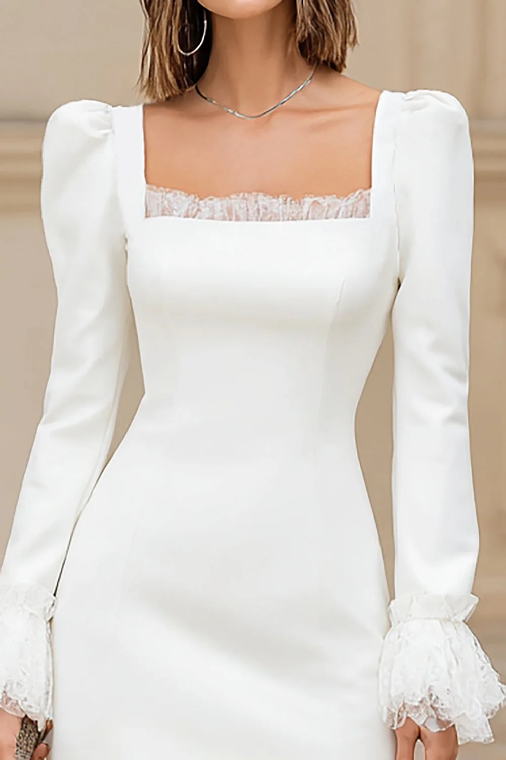 Kość słoniowa Kwadratowy Dekolt Bodycon Mini Sukienka Zaręczynowa - Image 2