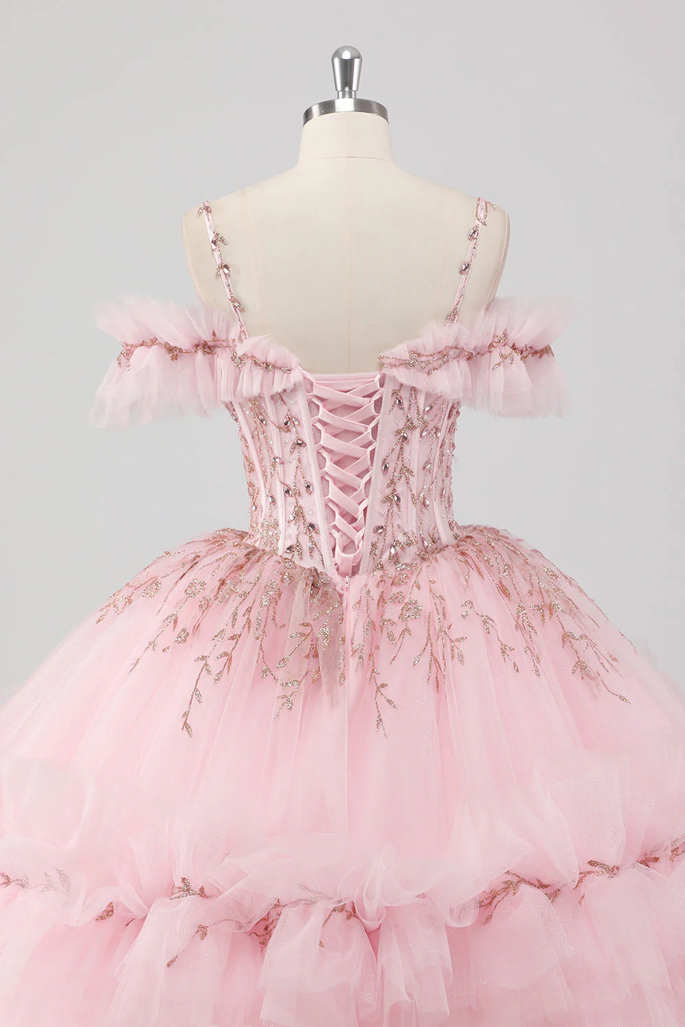 Księżniczka Róż Suknia Balowa Zimne Ramię Falbany Tiulowa Sukienka Quinceanera z cekinowym haftem - Image 5