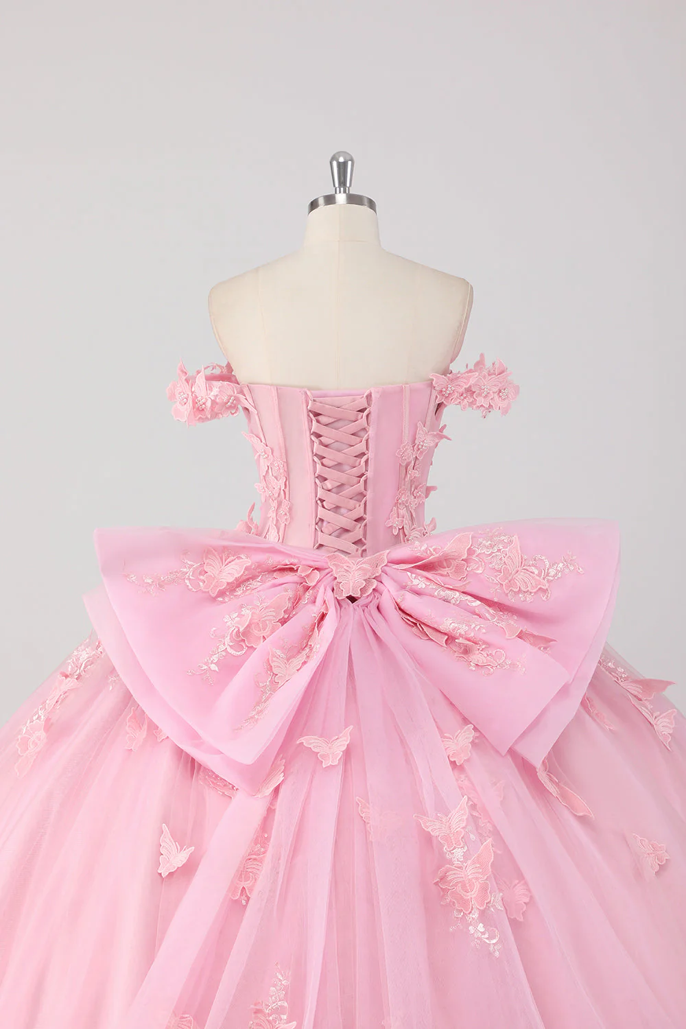 Księżniczka Różowa Suknia Balowa Z Odkrytymi Ramionami Z Koralikami Motyl Tiulowa Sukienka Quinceanera Z Kokardą - Image 5