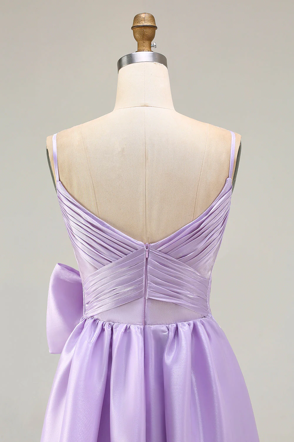 Lila A Line Spaghetti Straps Plisowana satynowa długa sukienka balowa z kokardą - Image 5