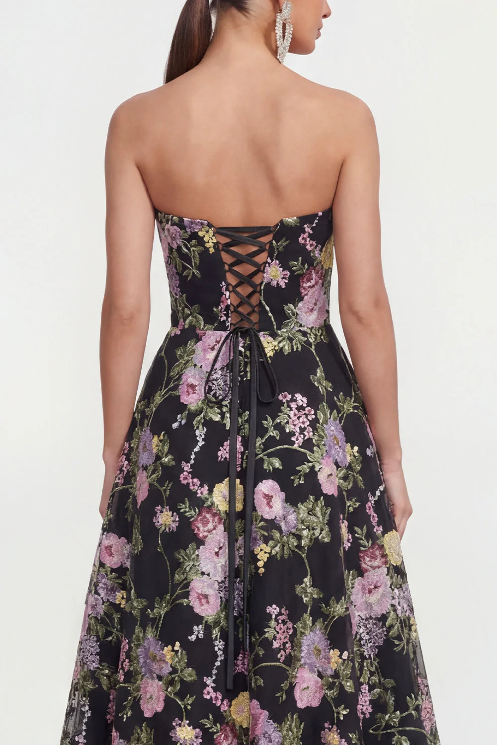 Midi bez ramiączek w kolorze A Line Black Pink Flower z kieszeniami - Image 4