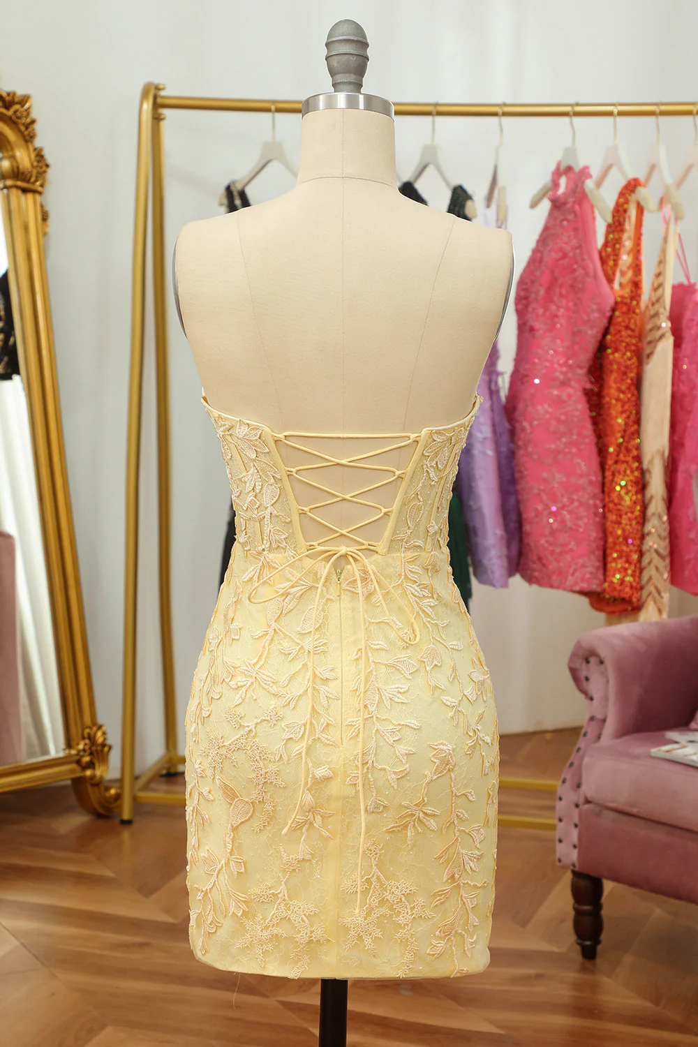 Obcisła sukienka Sweetheart Purple Short Homecoming Dress z aplikacjami - Image 12