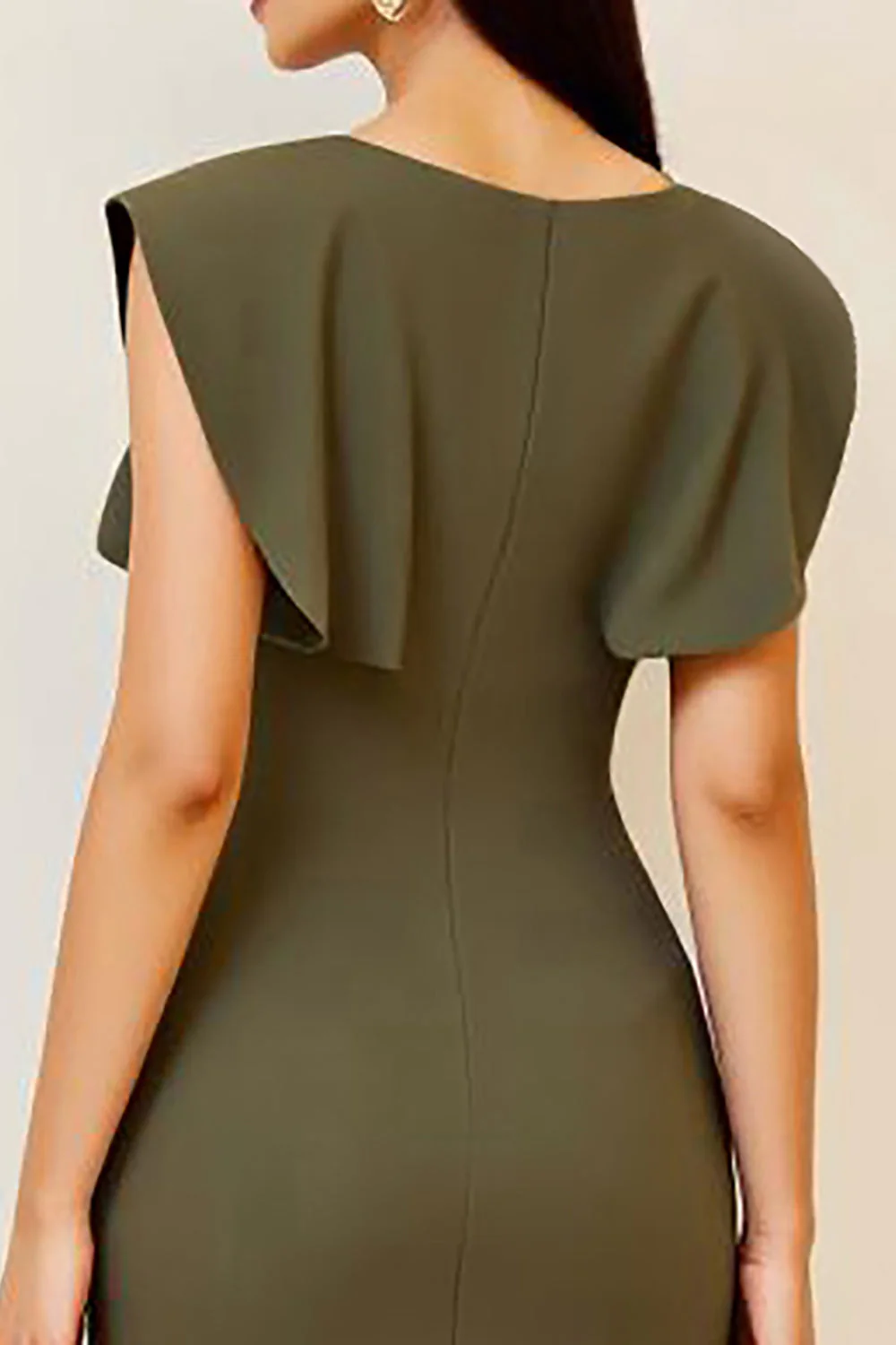 Oliwkowa marszczona sukienka bodycon midi z dekoltem w serek - Image 4