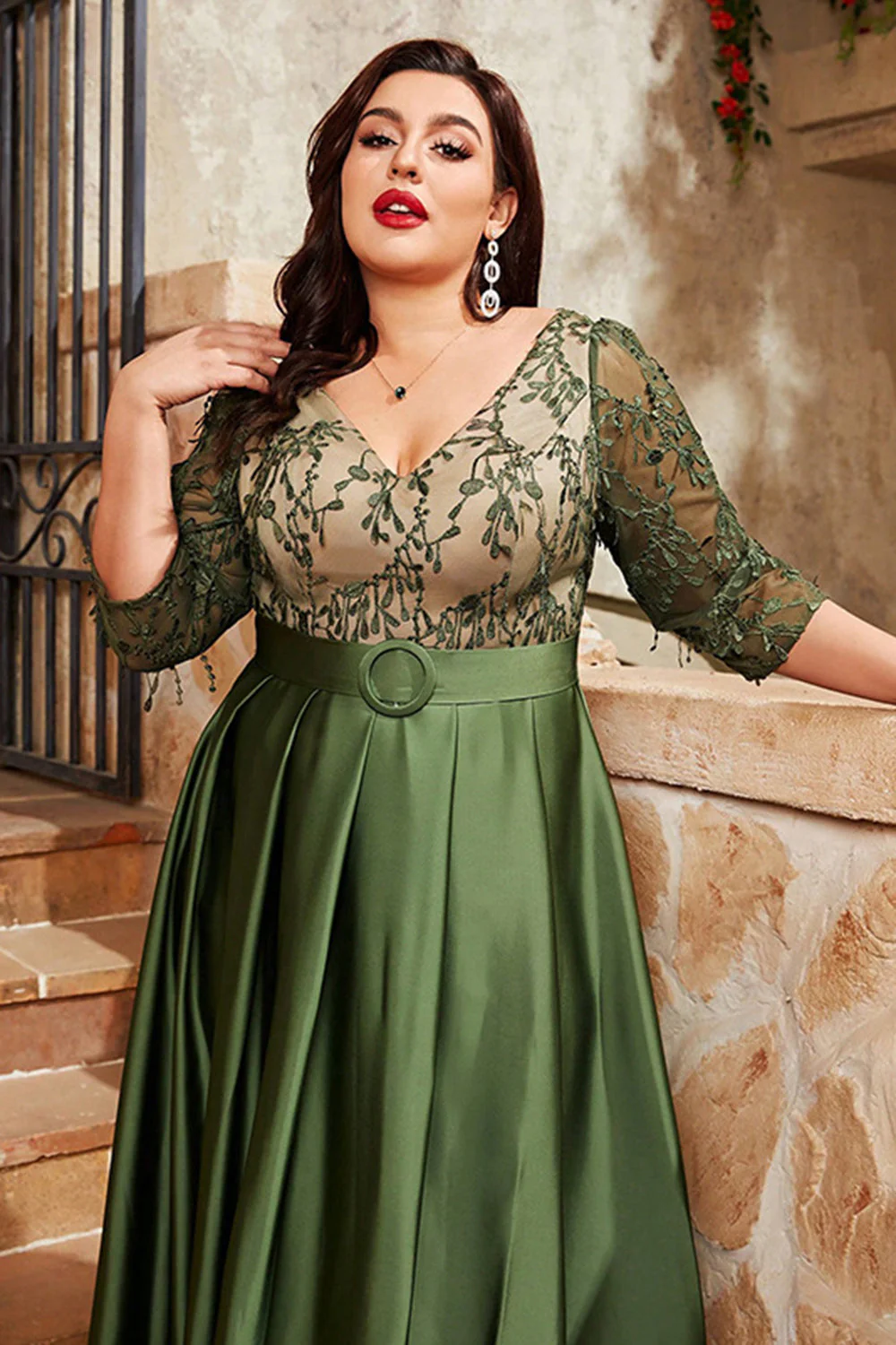 Oliwkowa Plus Size Satynowa Długa Sukienka Dla Matki Panny Młodej Z Aplikacjami - Image 5