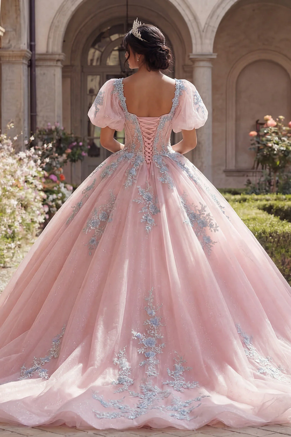 Różowa suknia balowa z aplikacjami na gorset Quinceanera z puszystymi rękawami - Image 2